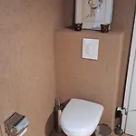Apartmenthaus Mit Sauna Und Whirlpool בית נופש קרפלד