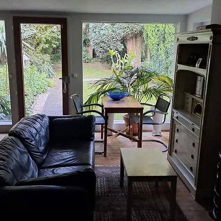 Apartmenthaus Mit Sauna Und Whirlpool * Krefeld