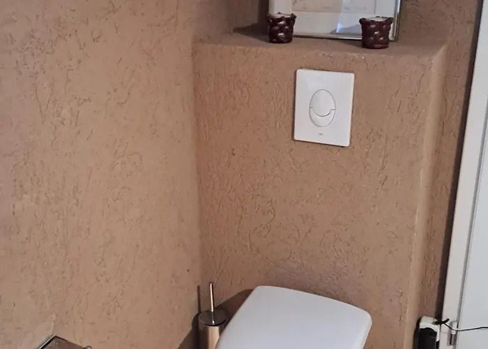 Apartmenthaus Mit Sauna Und Whirlpool Casa de Férias Krefeld