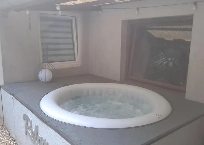 Casa de Férias Apartmenthaus Mit Sauna Und Whirlpool