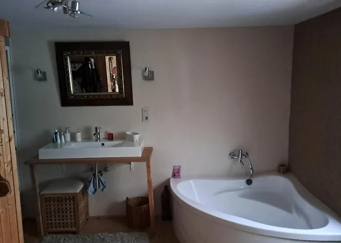 Apartmenthaus Mit Sauna Und Whirlpool Casa de Férias *